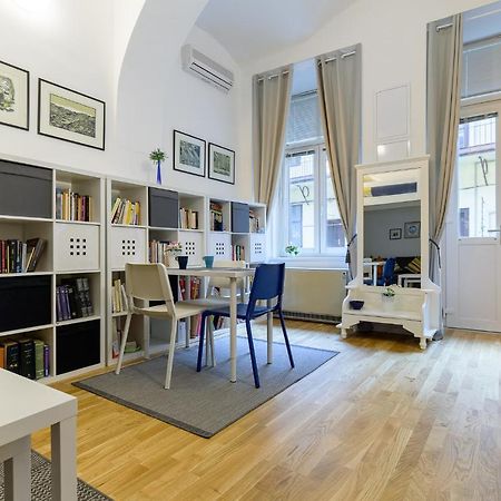 Main Square Studio Mare Zagreb Extérieur photo