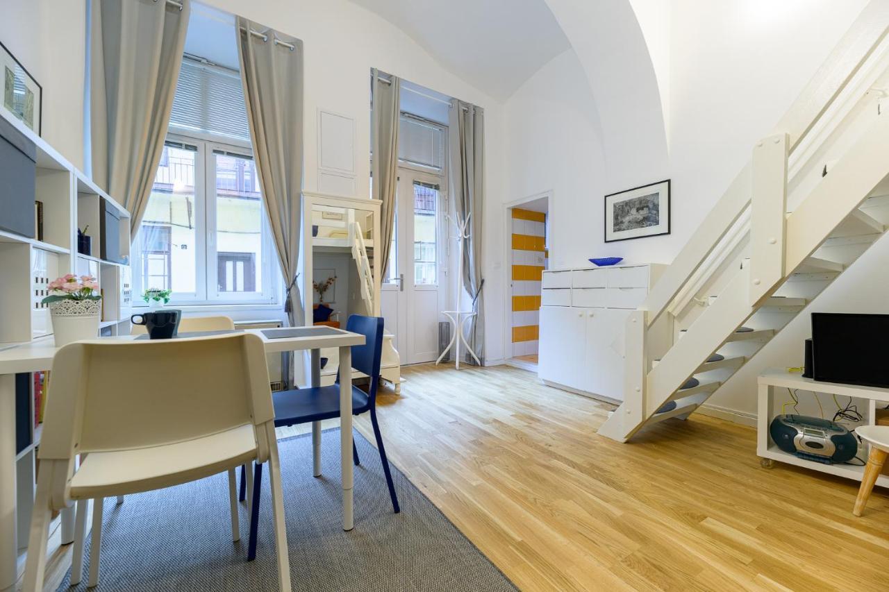 Main Square Studio Mare Zagreb Extérieur photo
